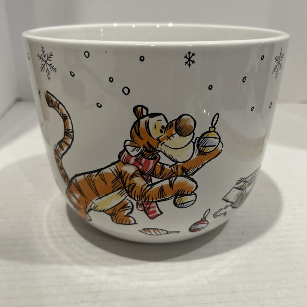 NEW DISNEY WINNIE THE POOH AND FRIENDS CERAMIC PLANTER
